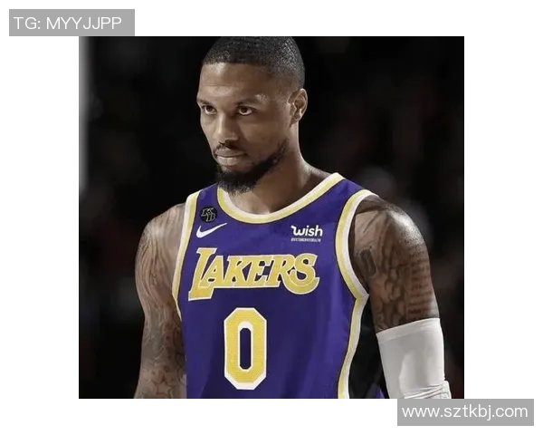 媒体预测利拉德有望成为未来篮球超级巨星引发广泛关注 媒体预测利拉德有望成为未来篮球超级巨星引发广泛关注