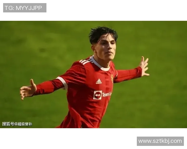 世界杯预选赛月度最佳球员荣誉实至名归展现超凡实力与领袖风范